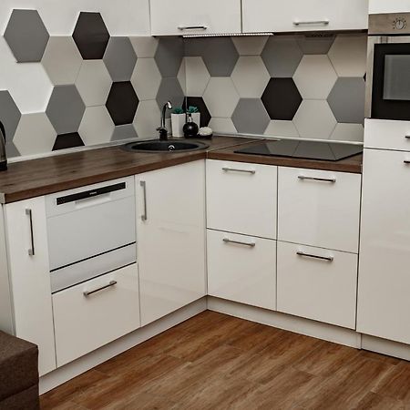 Loft Apartment Львов Экстерьер фото